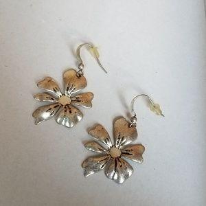 flower earrings, silver